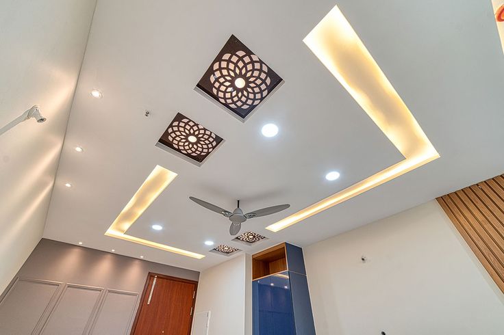 Ceiling 2